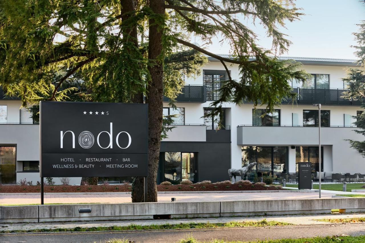 Nodo Hotel Codroipo Esterno foto